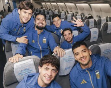 El emotivo mensaje del Centro de Control a la Selección en su viaje al Mundial: Que este vuelo...