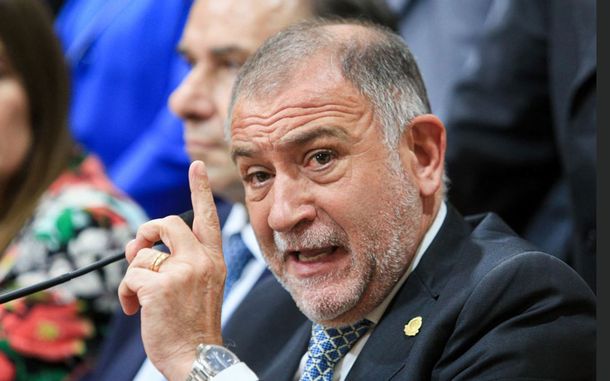 Luis Juez estalló contra el Gobierno por las presuntas coimas en ANDIS: No había plata para la acompañante terapéutica de mi hija, pero sí para la cometa
