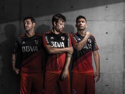 river estrenara el proximo domingo su flamante camiseta alternativa river estrenara el proximo domingo su flamante camiseta alternativa
