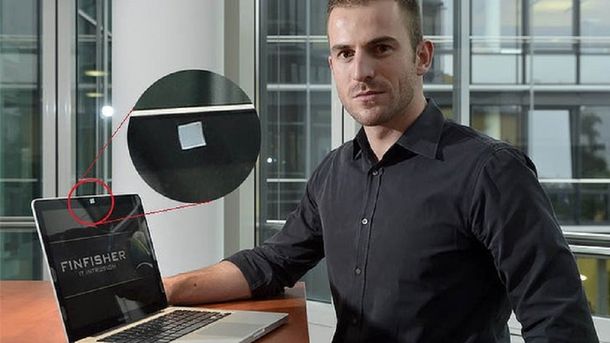 Expertos en seguridad informática cubren sus cámaras con cinta