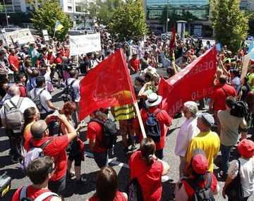 España promete que no realizará nuevos ajustes en su economía