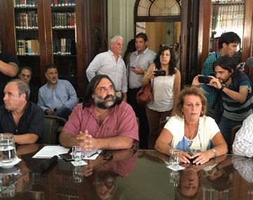 Los docentes rechazaron el 15% de aumento salarial que ofreció la Provincia