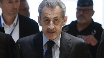 francia: le concedieron la libertad provisional a nicolas sarkozy francia: le concedieron la libertad provisional a nicolas sarkozy