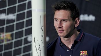 messi se solidarizo con las victimas de la masacre en paris messi se solidarizo con las victimas de la masacre en paris