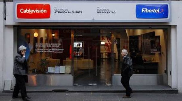 Usuarios, contra la suba de Cablevisión