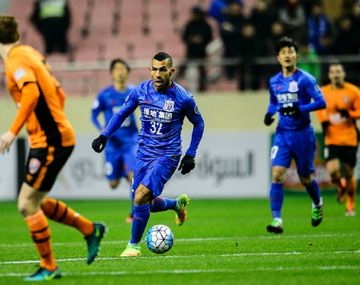 Sin filtro: Carlos Tevez trató de inocentes y brutos a los jugadores chinos