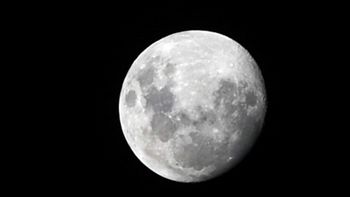 la nasa podria atarle un asteroide a la luna la nasa podria atarle un asteroide a la luna