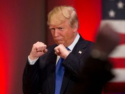 Trump volvió a atacar y publicó un video donde golpea a la CNN Trump volvió a atacar y publicó un video donde golpea a la CNN