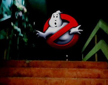 Cazafantasmas argentino recorre cementerios y escuelas