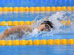 Ledecky rompió su propio récord y ganó el oro en 800 metros libre