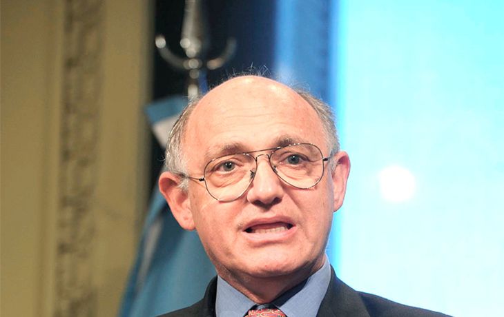 Presentarán en la Justicia la lista de víctimas de espionaje
