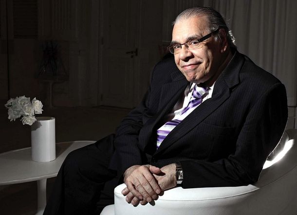 Enrique Pinti habló de política en Radio 10: El país y el mundo son tartamudos