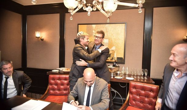 La alegría de Tinelli y Lammens