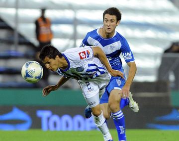 Vélez y Godoy Cruz se enfrentan con chances de seguir en la pelea