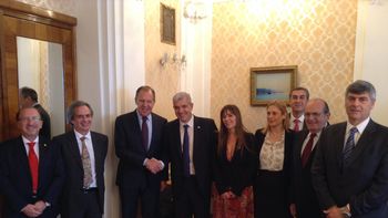 contundente apoyo de rusia a la argentina en su disputa con los fondos buitre contundente apoyo de rusia a la argentina en su disputa con los fondos buitre