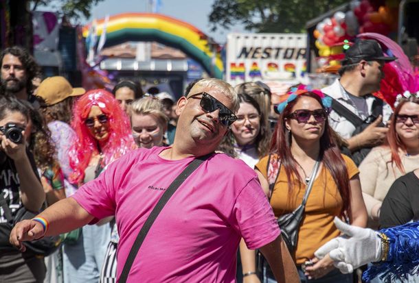 La mayoría del arco político se pronunció por ampliar derechos en el Día del Orgullo LGBTIQ+
