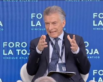 Debemos ser swinger: Macri hizo un chiste y no se rió nadie