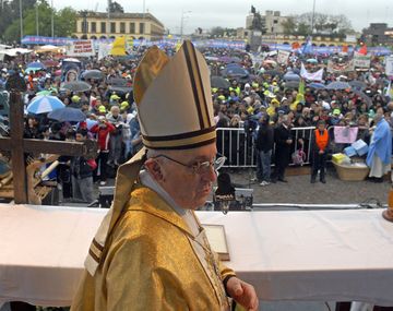 Bergoglio recibió en Luján a un millón de jóvenes creyentes