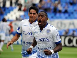 Jaime Ayoví anotó el segundo gol de Godoy Cruz ante Tigre Jaime Ayoví anotó el segundo gol de Godoy Cruz ante Tigre