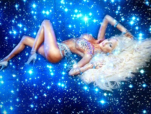 Vicky Xipolitakis se prepara para la temporada veraniega