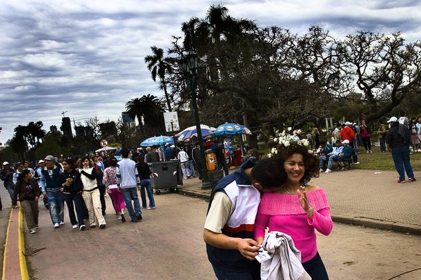 La primavera, miles de estudiantes y ese eterno rirtual