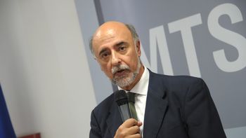 Uruguay tiene casi 43.000 trabajadores en seguro de paro. Uruguay tiene casi 43.000 trabajadores en seguro de paro.