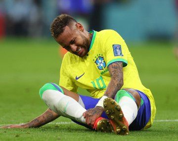 Bomba en Brasil: Neymar se perdería toda la fase de grupos del Mundial