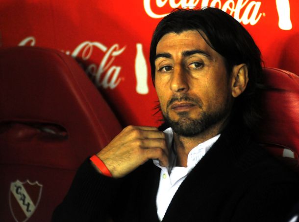 Cristian Díaz presentó su renuncia como DT de Independiente