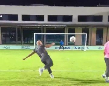 El guardaespaldas de Messi volvió a ser viral pero esta vez por un tremendo golazo