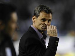 cocca desafio a guardiola: a ver si puede hacer jugar a racing como el barcelona cocca desafio a guardiola: a ver si puede hacer jugar a racing como el barcelona