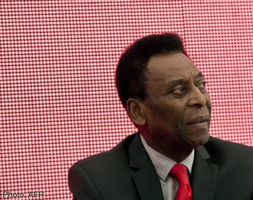 Pelé se recupera y ya salió del área de terapia intensiva