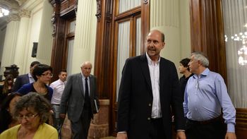 el candidato kirchnerista en santa fe le responde a del sel: yo no daria cintazos el candidato kirchnerista en santa fe le responde a del sel: yo no daria cintazos