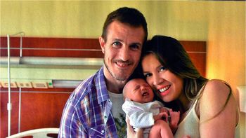 dallys ferreira presenta a su hija india dallys ferreira presenta a su hija india