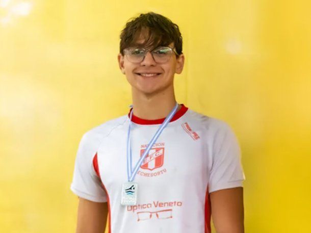 Nadador argentino de 17 años se fracturó una vértebra en el Campeonato Nacional de Natación