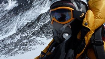 un alpinista hizo cima en el everest, pero murio en el descenso un alpinista hizo cima en el everest, pero murio en el descenso