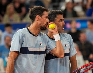 Máximo González y Andrés Molteni, tenistas.
