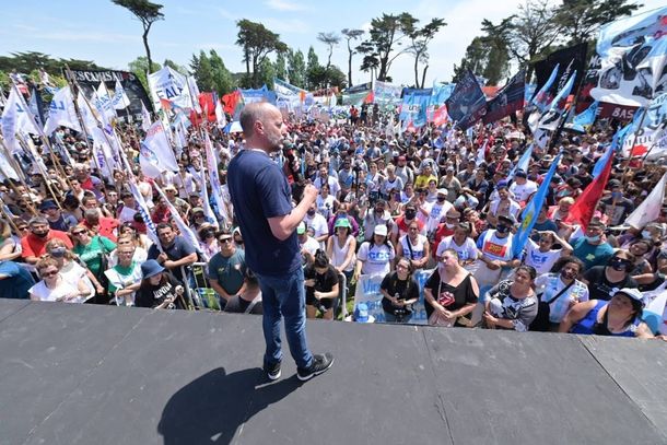 Insaurralde participó en Mar del Plata de un acto en homenaje a Néstor Kirchner