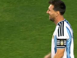 messi entro en el segundo tiempo ante islandia: penal y gol en sus dos primeras intervenciones messi entro en el segundo tiempo ante islandia: penal y gol en sus dos primeras intervenciones