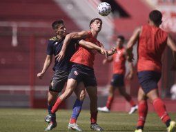 independiente supero por 3-1 a colegiales en un amistoso solidario por bahia blanca