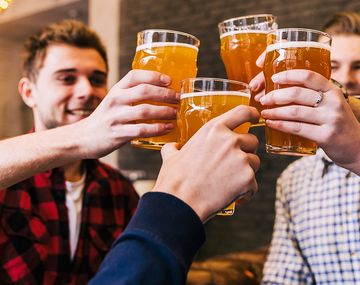 Mar del Plata: una birrer&iacute;a cambia cerveza por juguetes para el D&iacute;a del Ni&ntilde;o