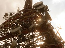 La subasta de la red 5G en Uruguay sigue generando polémicas entre las empresas. La subasta de la red 5G en Uruguay sigue generando polémicas entre las empresas.