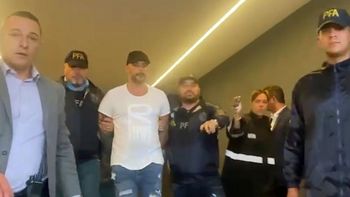 indagaran a leonardo farina y demas detenidos en la cueva financiera de belgrano indagaran a leonardo farina y demas detenidos en la cueva financiera de belgrano