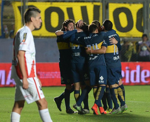 Boca goleó a Guaraní y se metió en los cuartos de la Copa Argentina