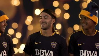 Los colombianos de Boca se divirtieron grabando el video Los colombianos de Boca se divirtieron grabando el video