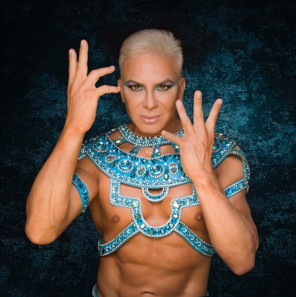 Flavio Mendoza se va del país y se despide en el Luna Park