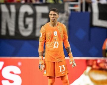 Revelaron que Muslera estaba enfermo ante España: Bielsa nunca fue informado