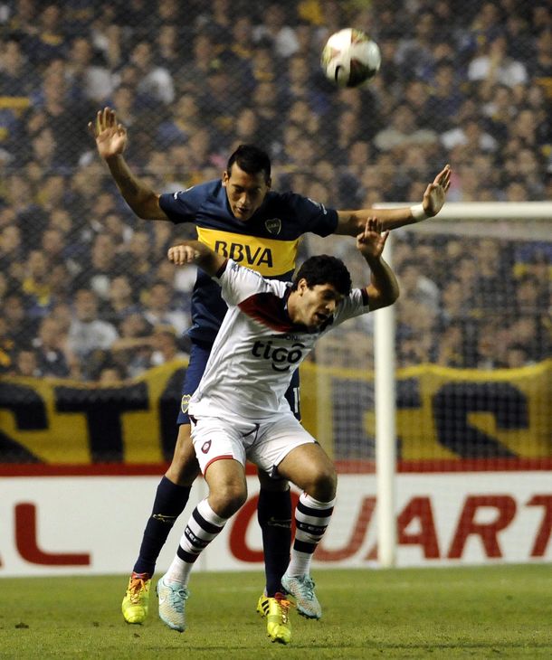 Boca se quedó con un costoso triunfo ante Cerro Porteño en la ida