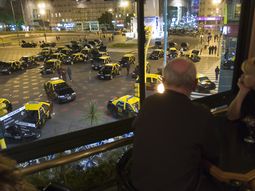 CORTE TAXIS