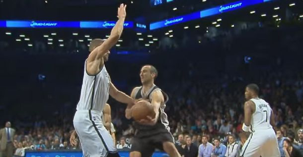 Dos jugadas de Ginóbili, entre las mejores de la semana en la NBA