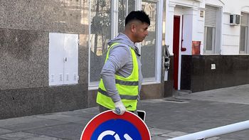 Fotos y videos: así levantó el Gobierno de Jorge Macri las reservas de estacionamiento irregulares